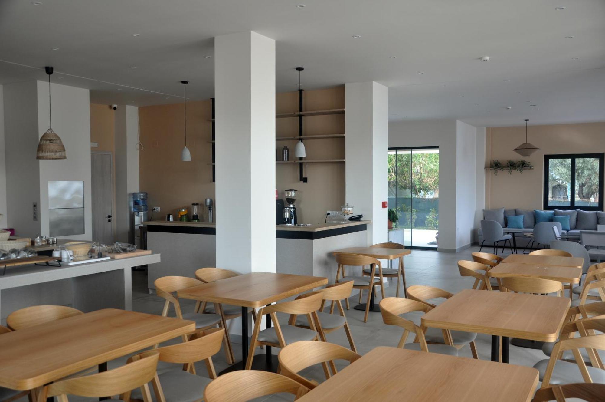 Costa Ionica - Mytikas Seaside Hotel מראה חיצוני תמונה